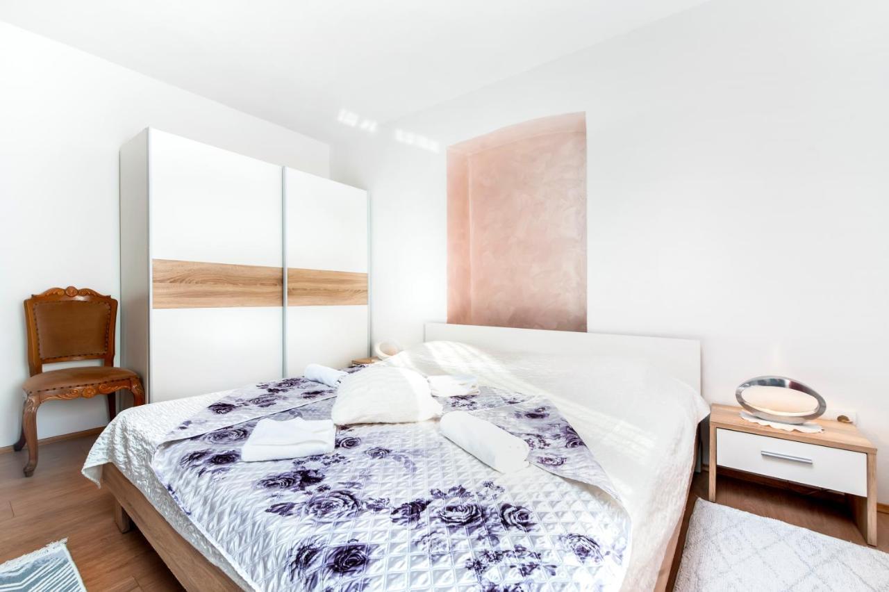 Apartment Roze روفينج المظهر الخارجي الصورة