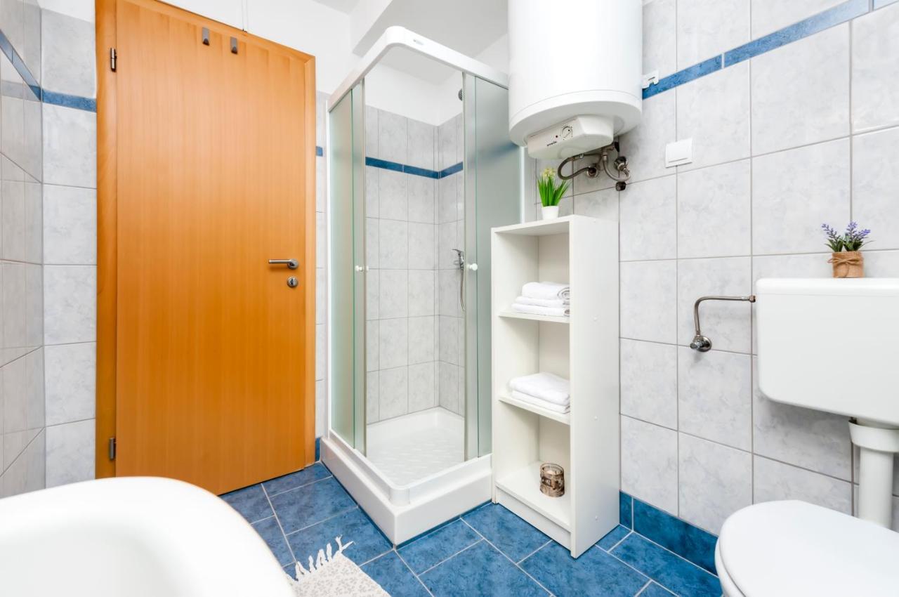 Apartment Roze روفينج المظهر الخارجي الصورة
