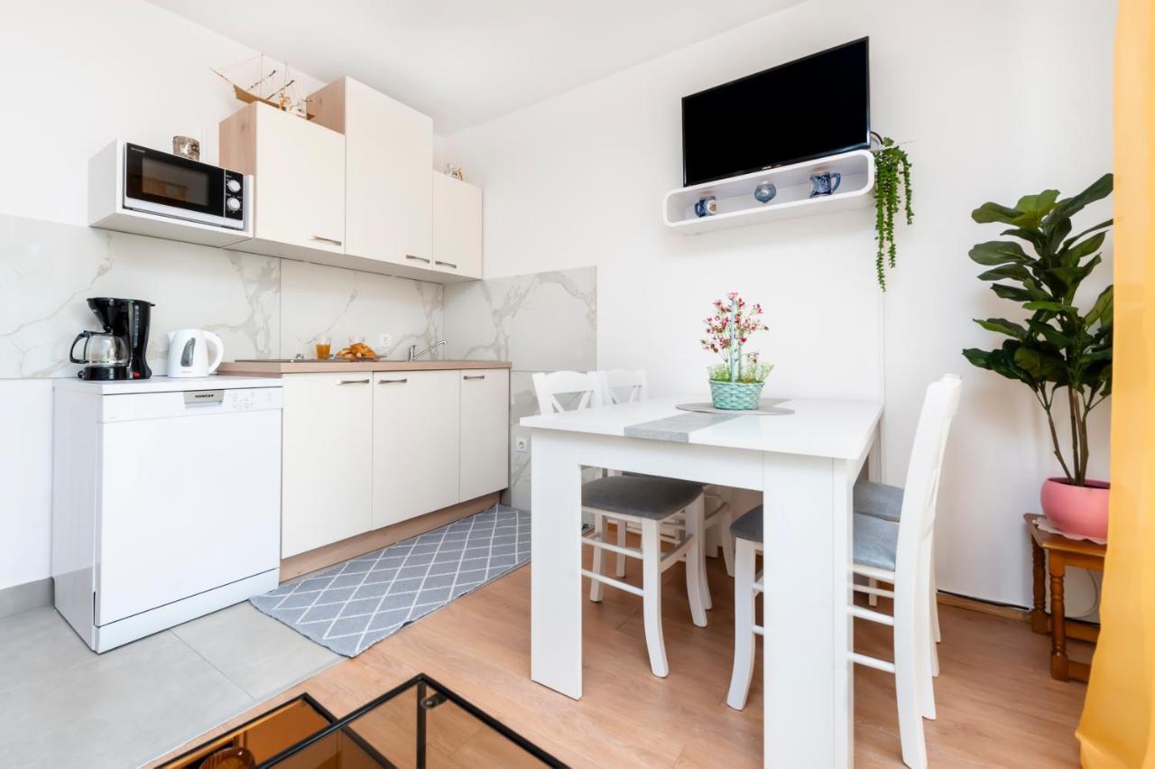 Apartment Roze روفينج المظهر الخارجي الصورة